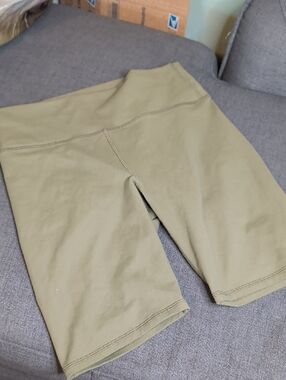 Fabletics Long Athletic Shorts. Powerhold Large